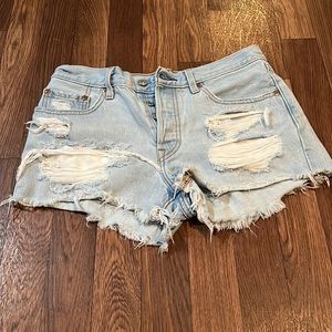 levi’s jeans shorts